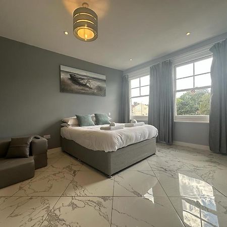 Aspire 860 Otel Colchester Dış mekan fotoğraf